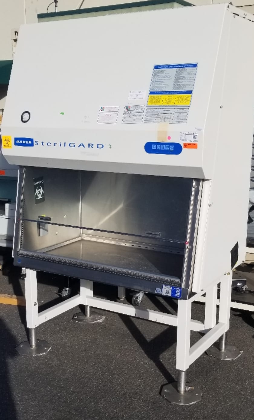 Baker Company SterilGARD SG404 Biological Safety Cabinet